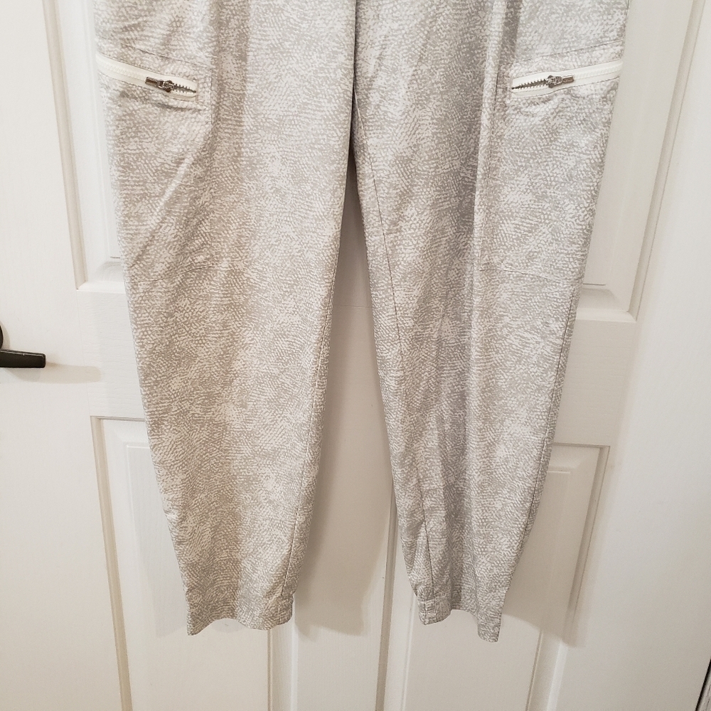 Athleta Cream With Sage Jogger Pants - Picture 3 of 9